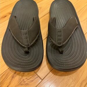 Crocs  Black  Flip Flop Sandals Size 10 Mens